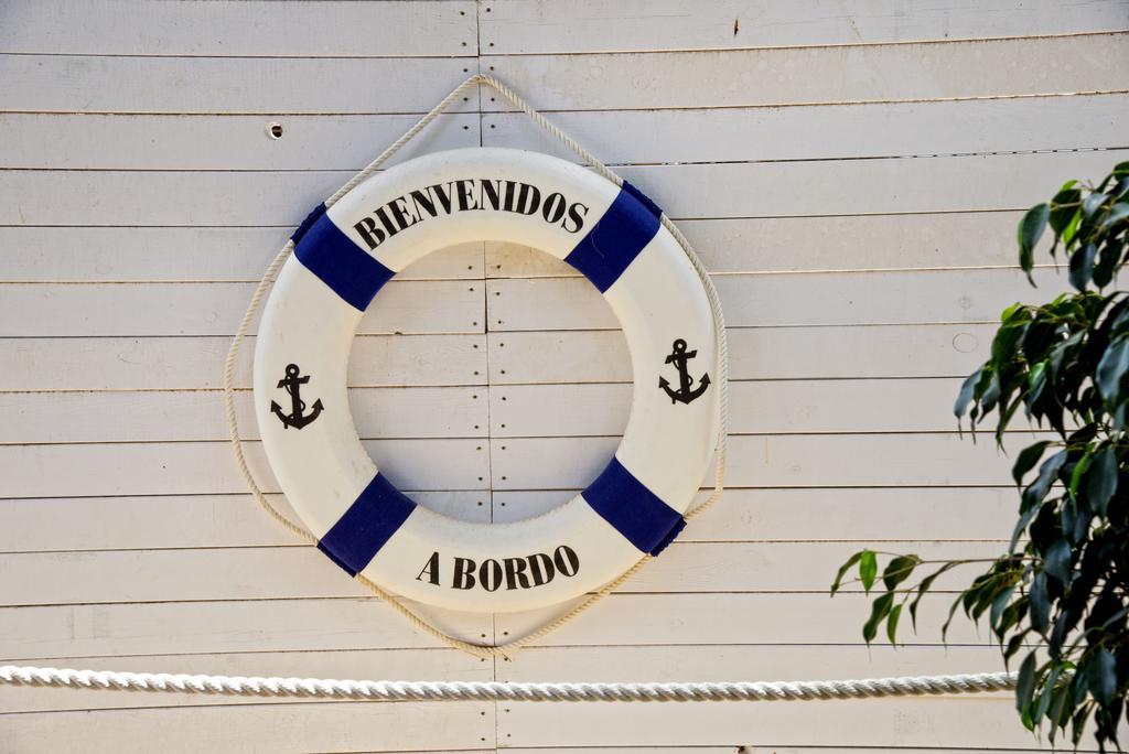 Hostal Cala Boix Es Cana Eksteriør billede