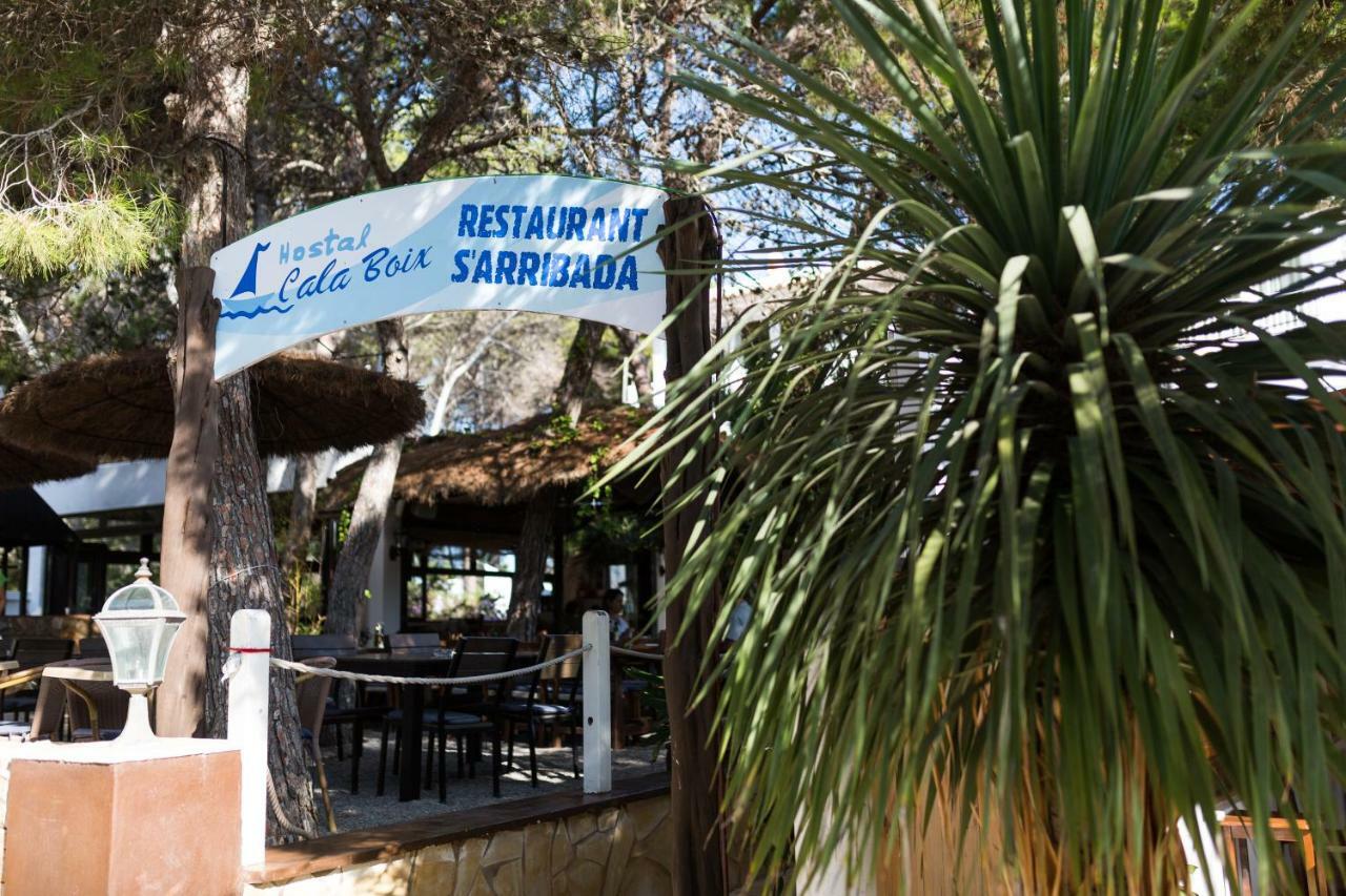 Hostal Cala Boix Es Cana Eksteriør billede