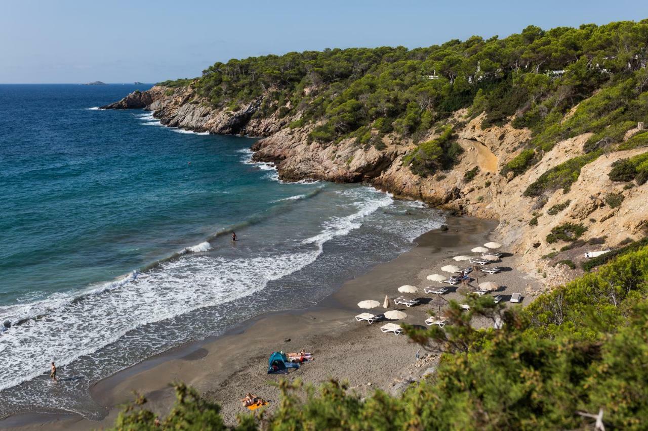 Hostal Cala Boix Es Cana Eksteriør billede