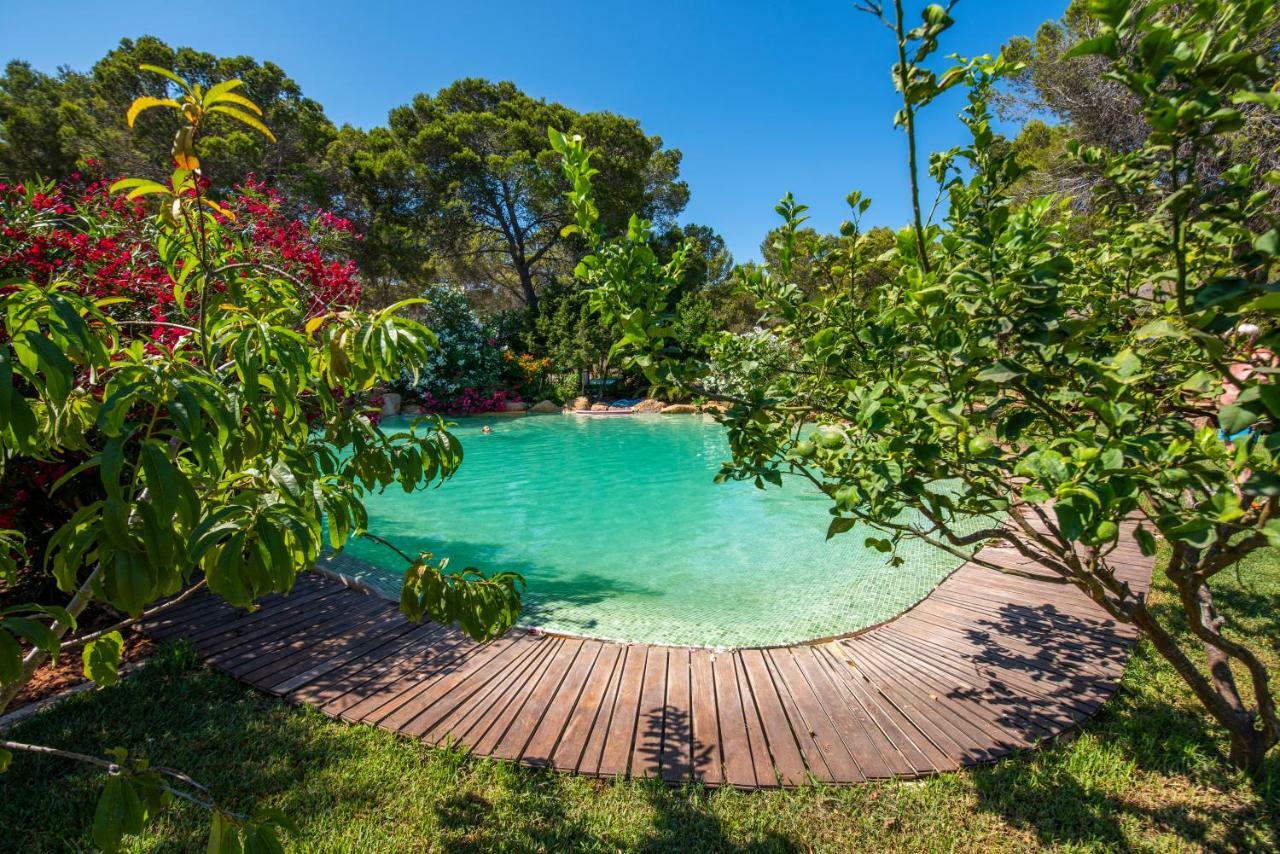 Hostal Cala Boix Es Cana Eksteriør billede