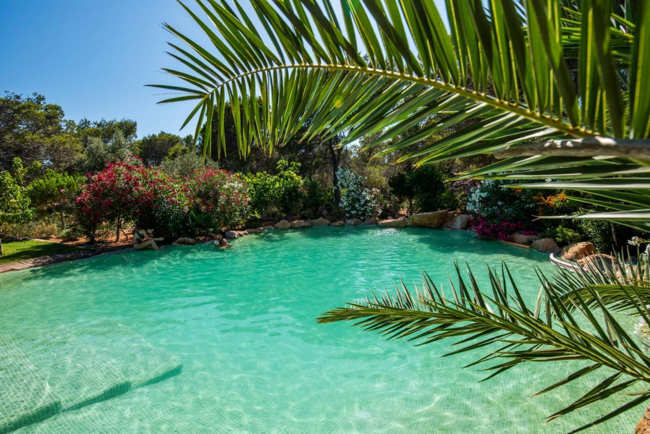 Hostal Cala Boix Es Cana Eksteriør billede